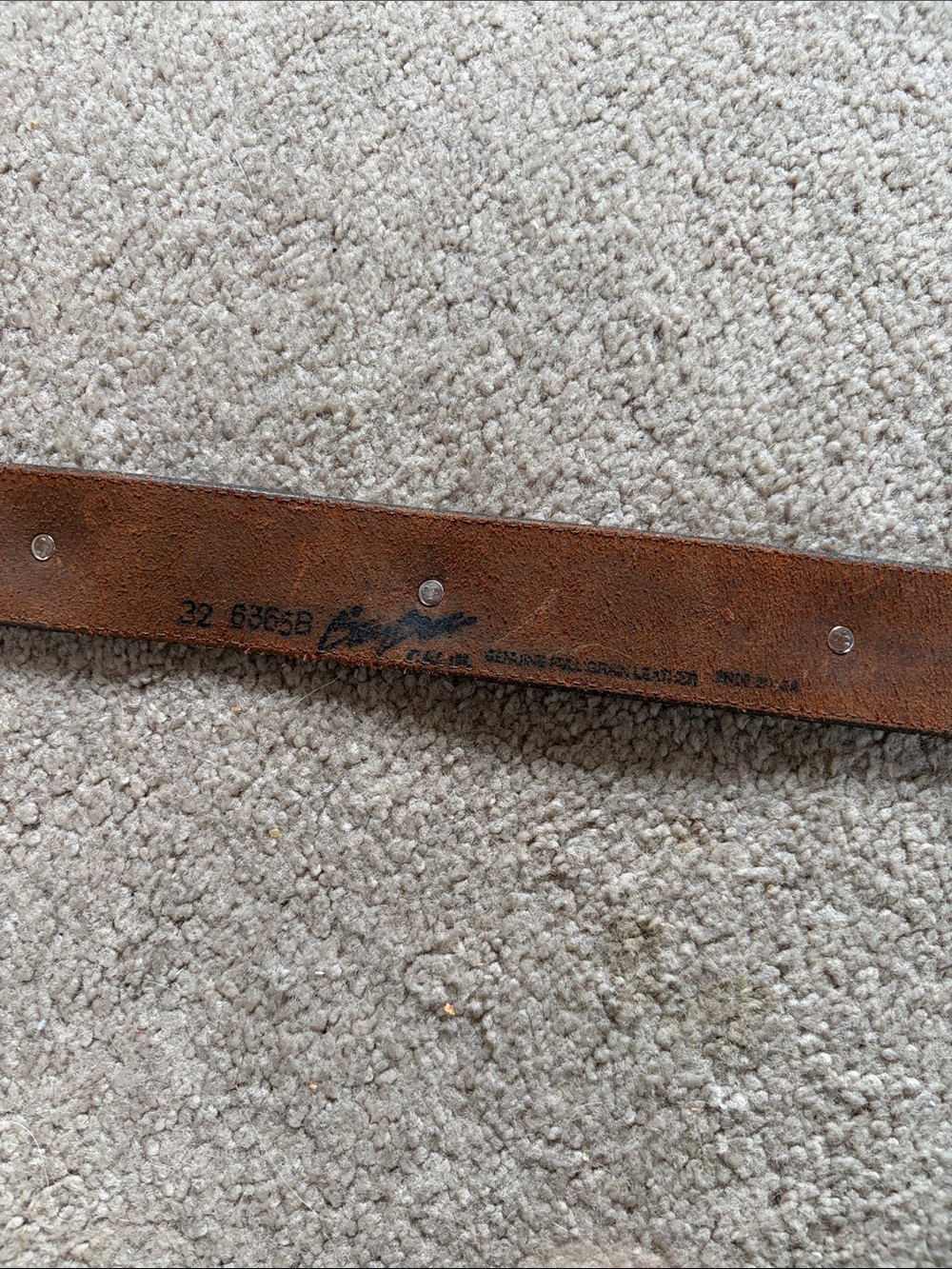 Brown Leather Western Star Concho Belt - Picture 5 of 8